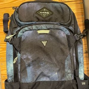 DaKine Heli Backpack In New Condition